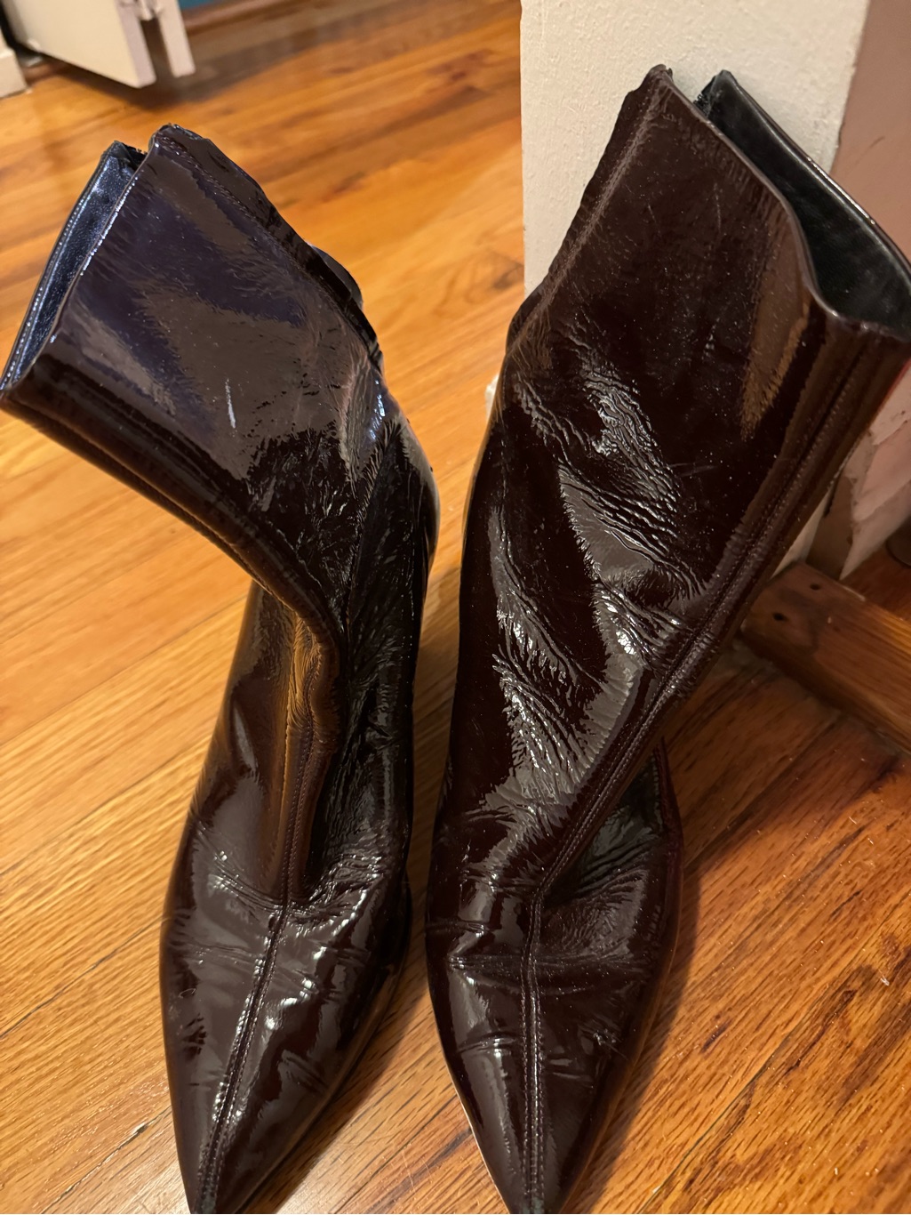 Aeyde Glossy Pointed-Toe Mid-Calf Boots In Dark Brown Patent